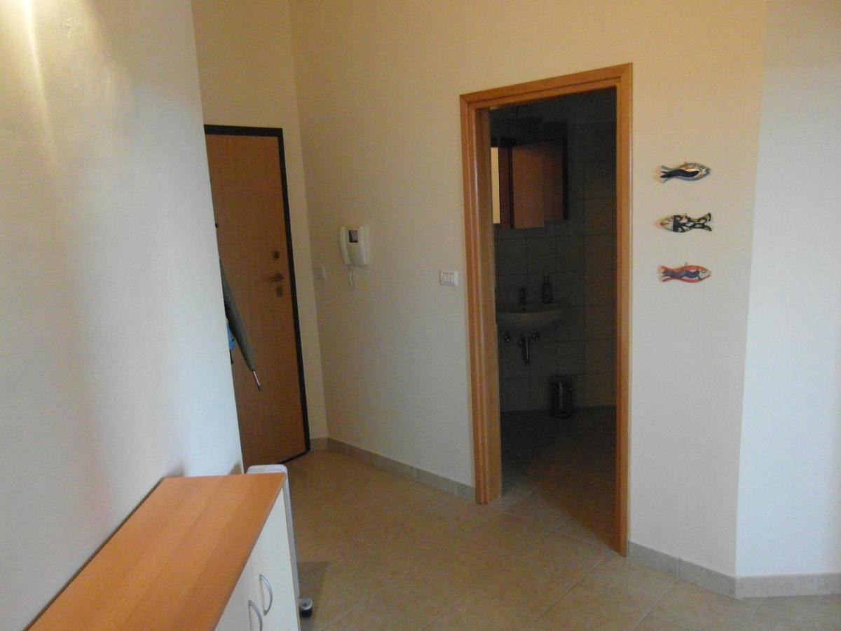 Bentley - Sea-View - 2 Bedroom Apartment Premantura Exterior foto